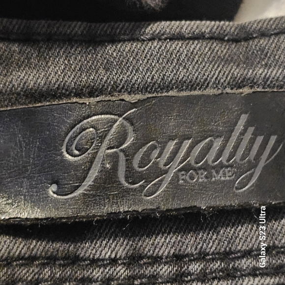 Women jeans size 6Royalty for Me - Picture 2 of 7